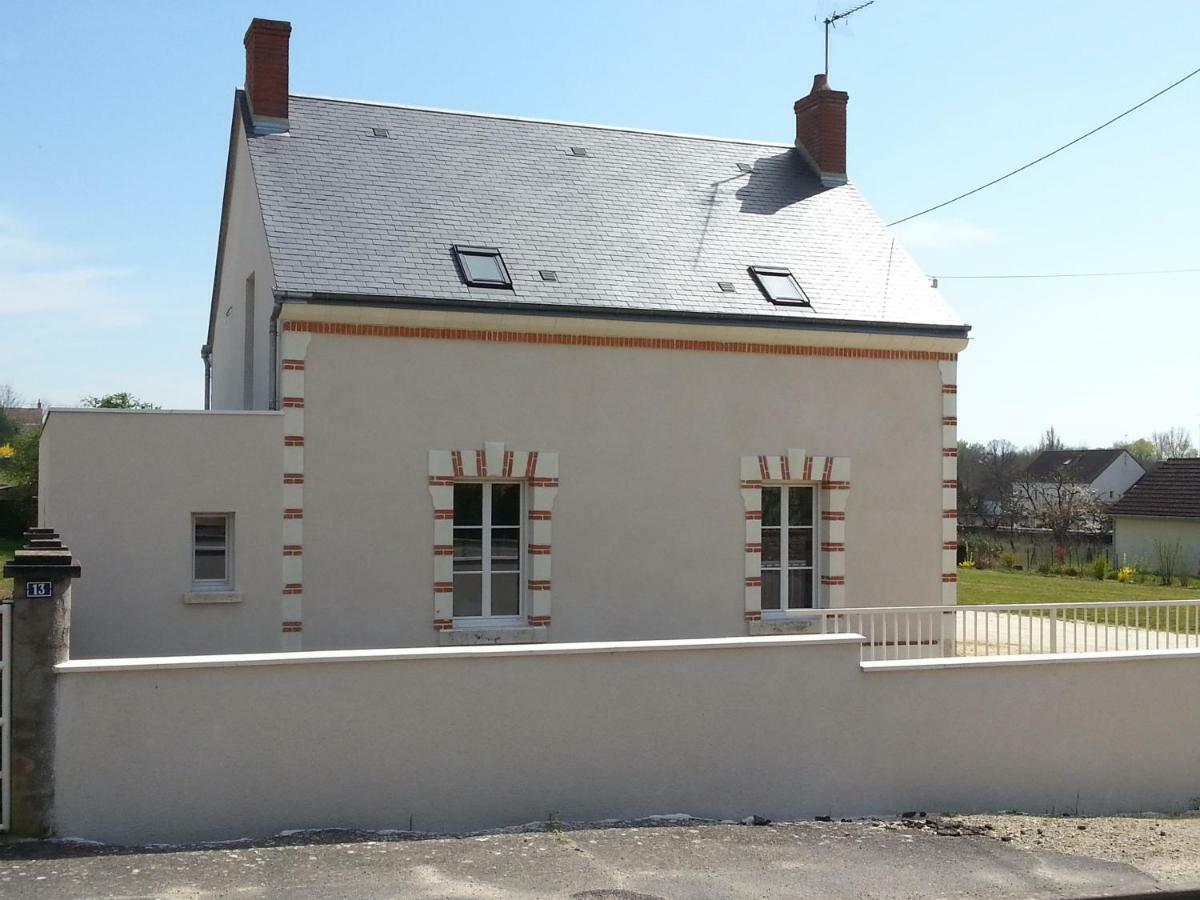Vila Gite Du Domaine Du Haut Perron Thésée Exteriér fotografie